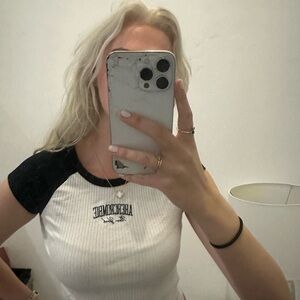 Abercrombie & Fitch Cream Fitted Ribbed Cap Sleeve Tee